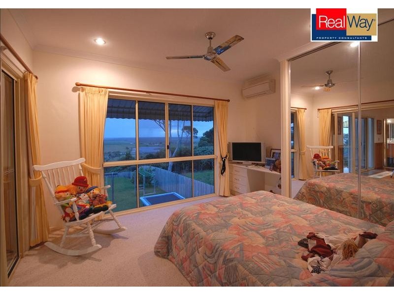 8 Regency Ave, Urraween QLD 4655