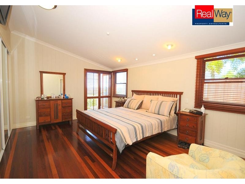 85 Esplanade, Point Vernon QLD 4655