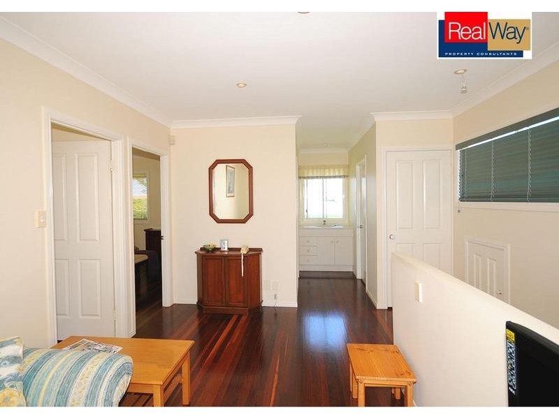 85 Esplanade, Point Vernon QLD 4655