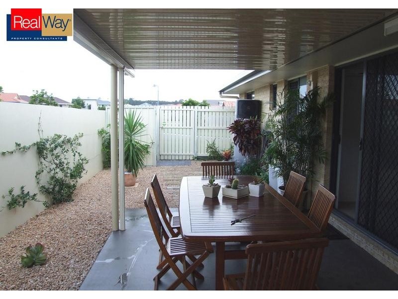 1/ 62 Pembridge Cct, Urraween QLD 4655