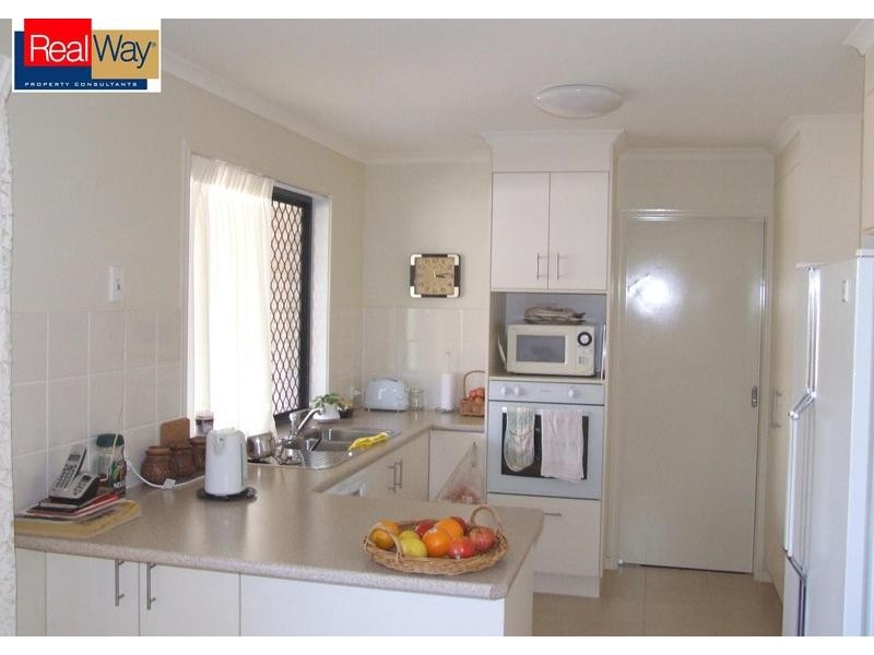 2/ 62 Pembridge Cct, Urraween QLD 4655