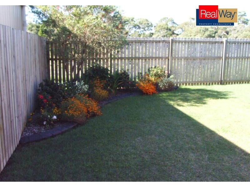2/ 62 Pembridge Cct, Urraween QLD 4655