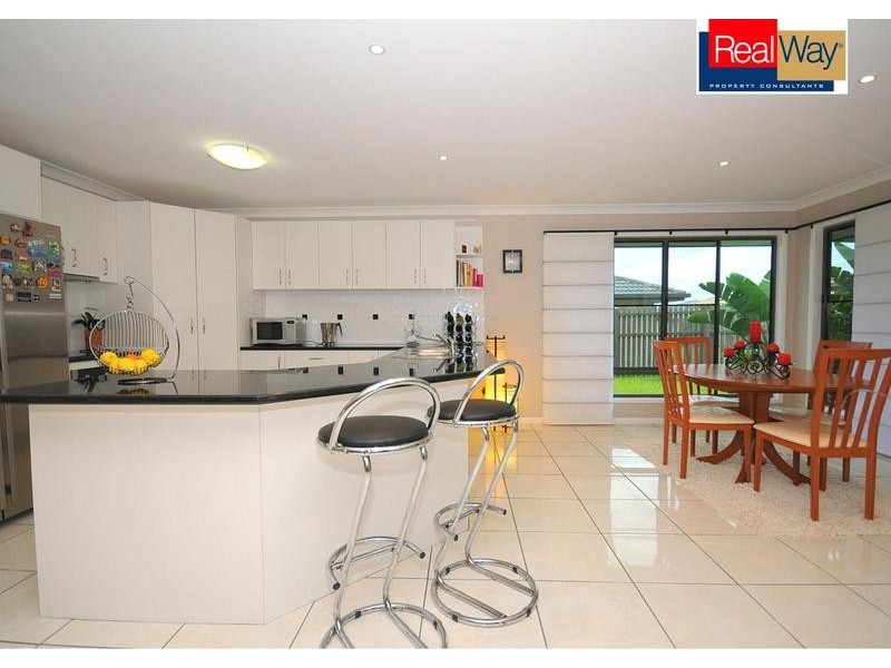 67 Samarai Dr, Kawungan QLD 4655