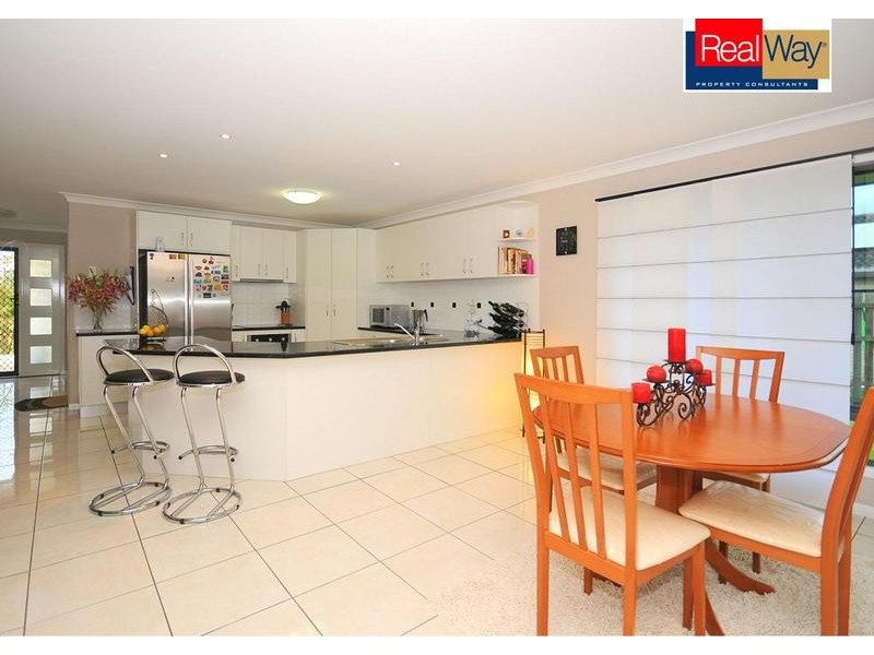 67 Samarai Dr, Kawungan QLD 4655