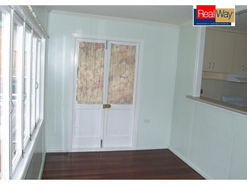 32 John St, Scarness QLD 4655