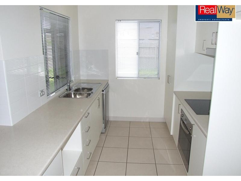 31/ 230 Pulgul St, Urangan QLD 4655
