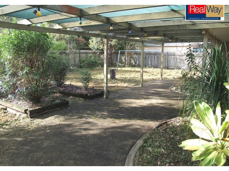 80 North St, Point Vernon QLD 4655