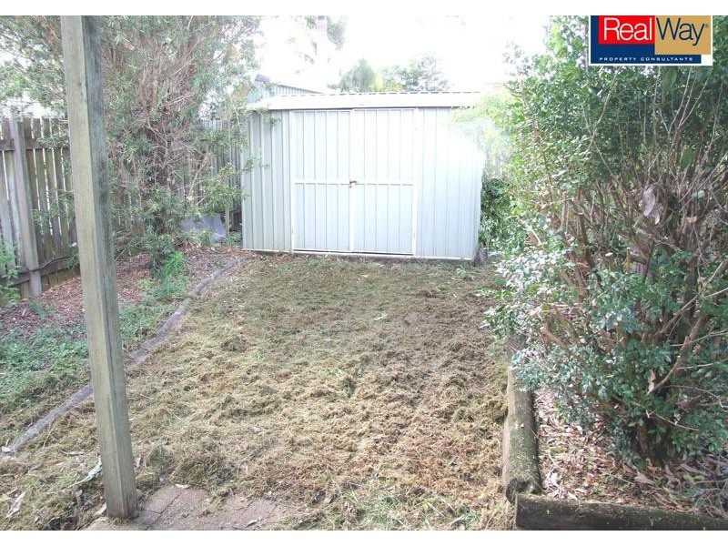 80 North St, Point Vernon QLD 4655