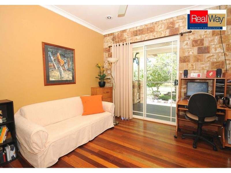 324 Honeyeater Dr, Walligan QLD 4655