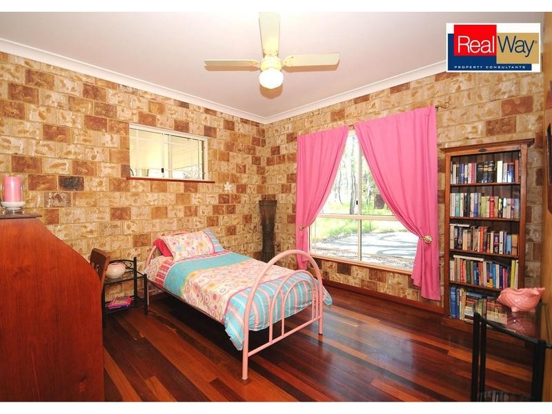 324 Honeyeater Dr, Walligan QLD 4655