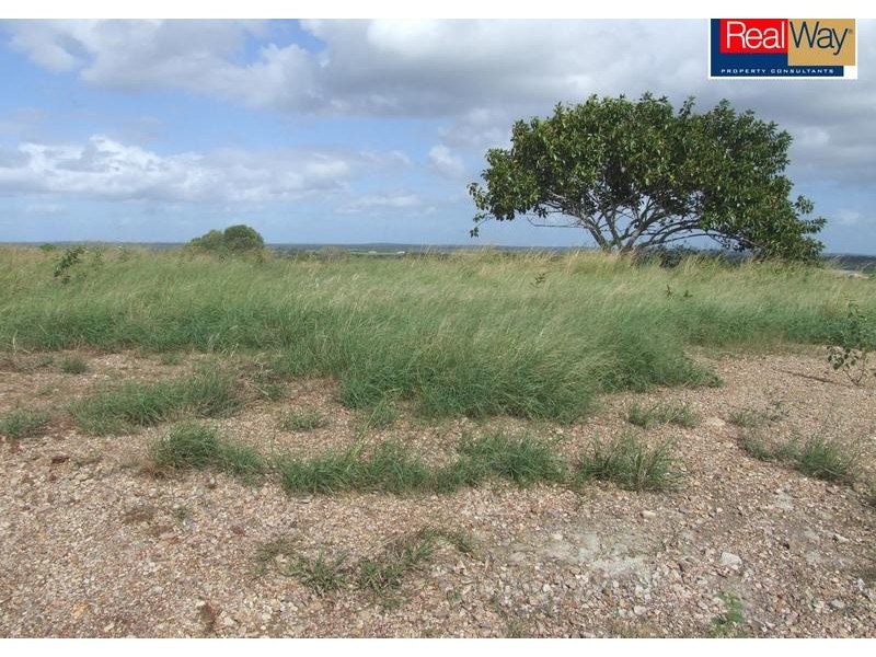 8 Sandy View Dr, Nikenbah QLD 4655