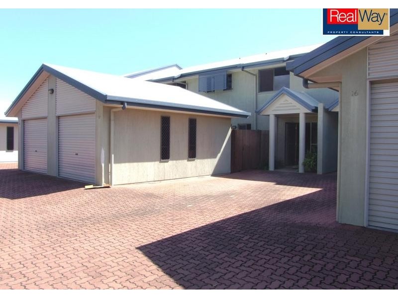 17 30 East St, Scarness QLD 4655
