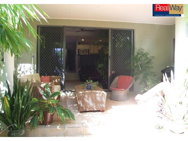 17 30 East St, Scarness QLD 4655