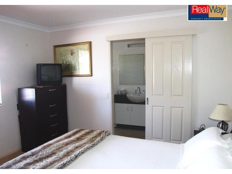 17 30 East St, Scarness QLD 4655