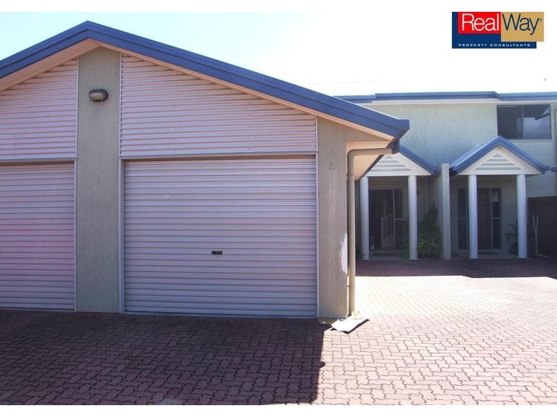 17 30 East St, Scarness QLD 4655