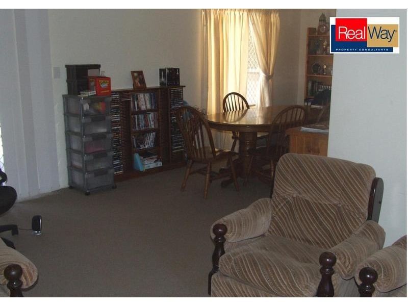 3 Bergin Ct, Torquay QLD 4655