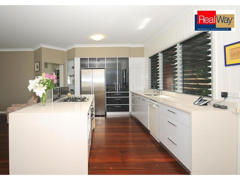 22 Truro St, Torquay QLD 4655