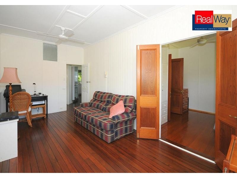 22 Truro St, Torquay QLD 4655