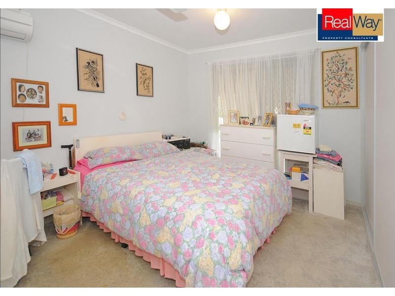 1 Merrilyn Crt, Urangan QLD 4655