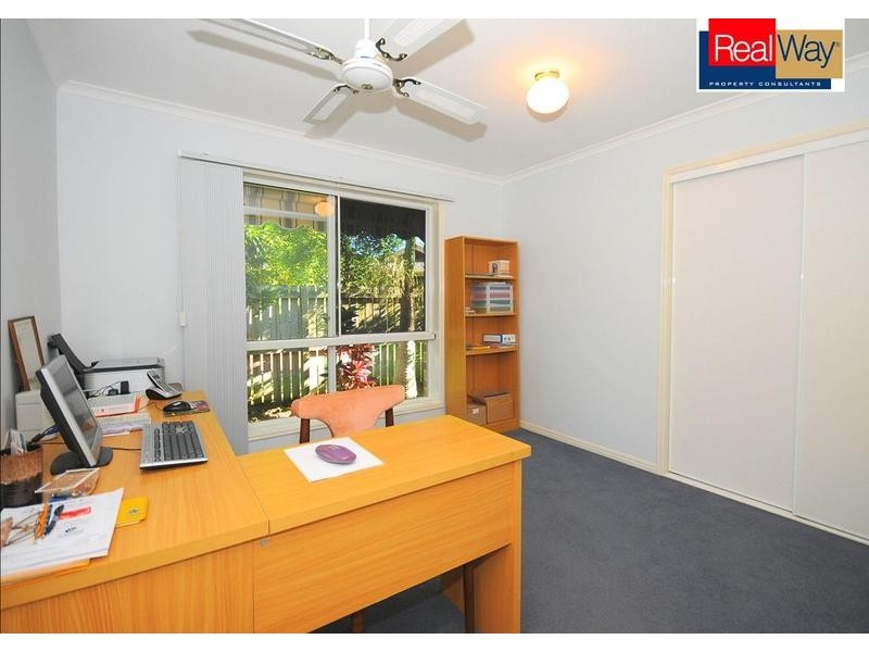 Point Vernon QLD 4655