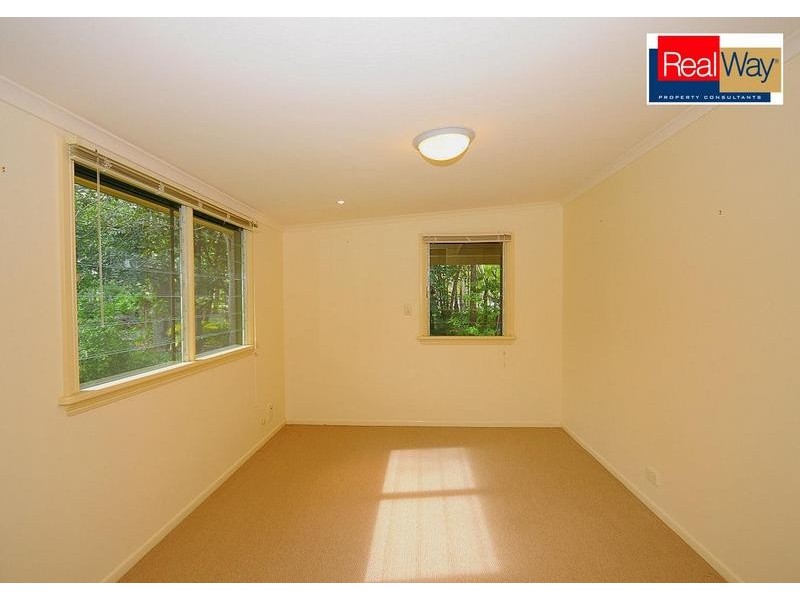 Sunshine Acres QLD 4655