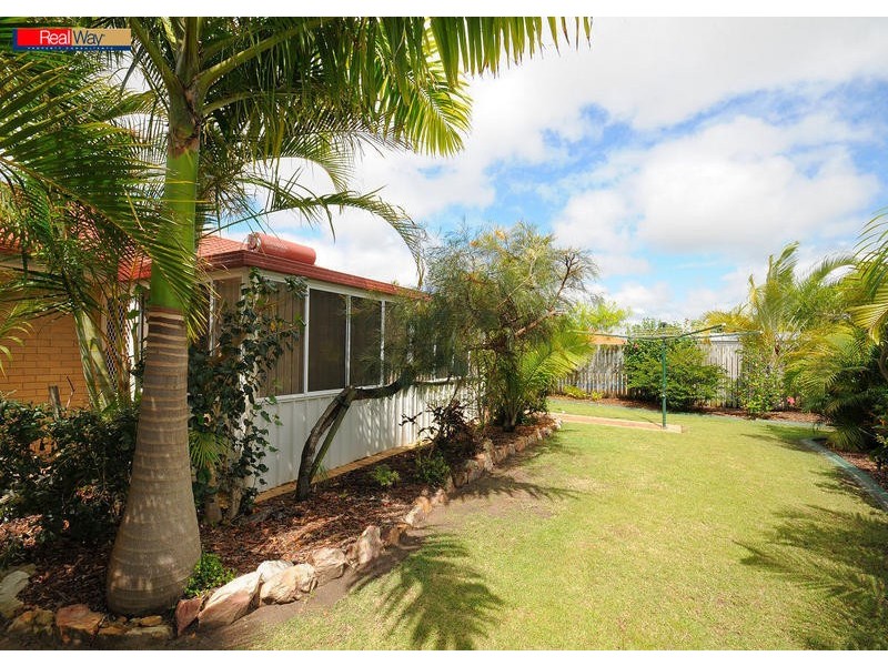 41 Kookaburra Dr, Eli Waters QLD 4655