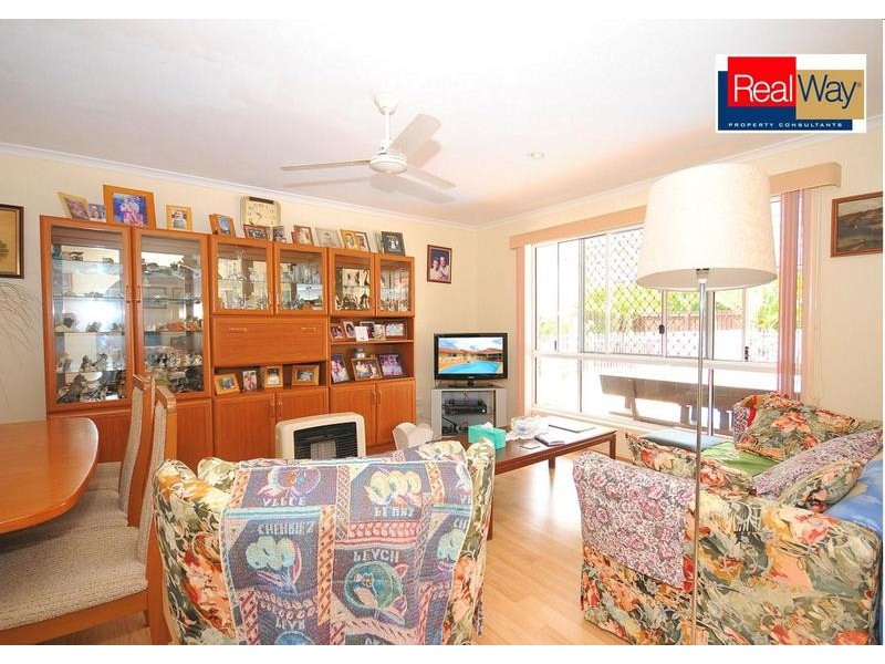 41 Kookaburra Dr, Eli Waters QLD 4655