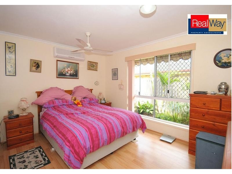 41 Kookaburra Dr, Eli Waters QLD 4655