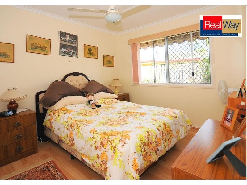 41 Kookaburra Dr, Eli Waters QLD 4655
