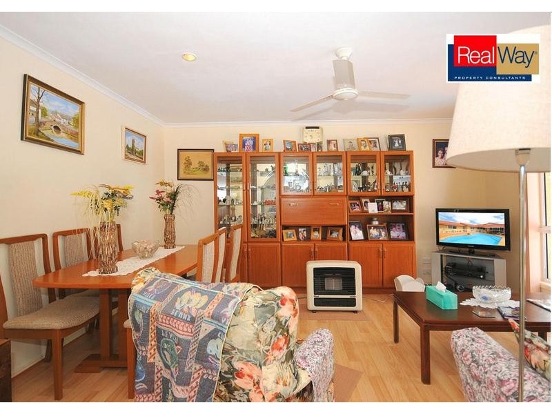 41 Kookaburra Dr, Eli Waters QLD 4655