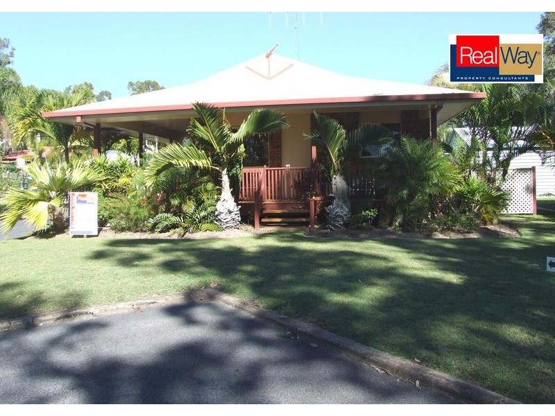 37/ 415-417 Boat Harbour Dr, Torquay QLD 4655