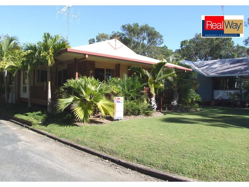 37/ 415-417 Boat Harbour Dr, Torquay QLD 4655