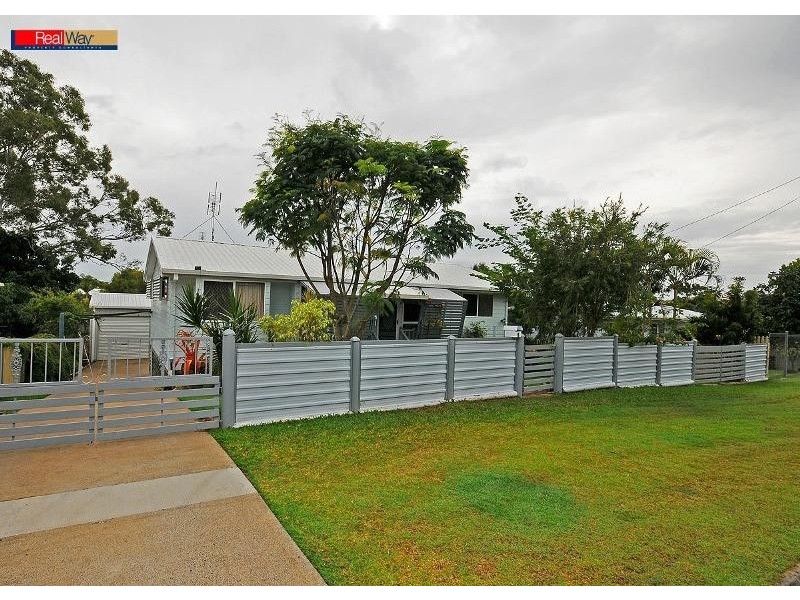 6 Byron St, Scarness QLD 4655