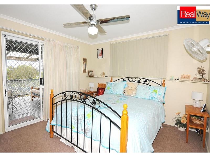 6 Byron St, Scarness QLD 4655