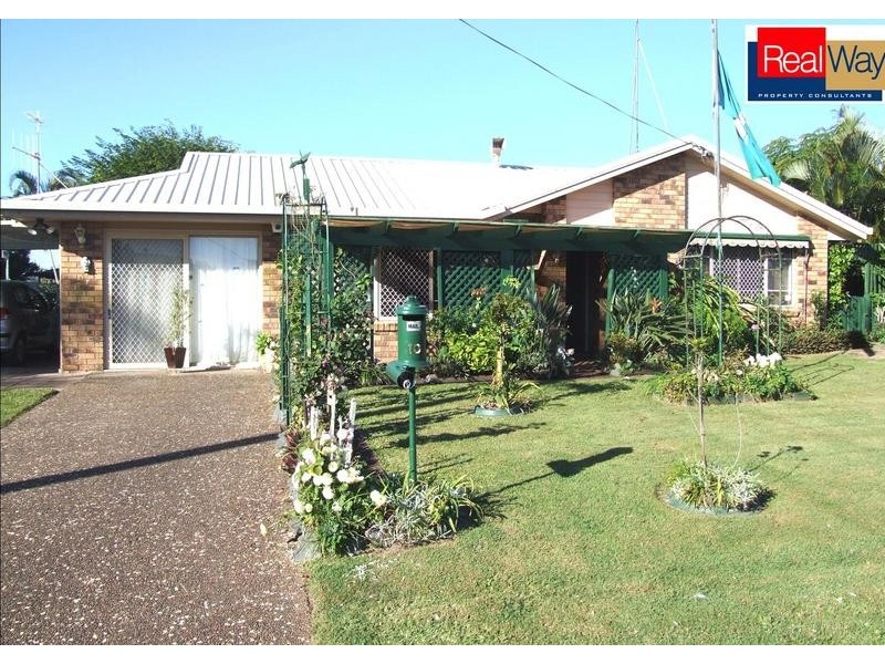 10 Granada Ct, Point Vernon QLD 4655