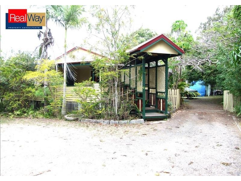 247 Torquay Terrace, Torquay QLD 4655