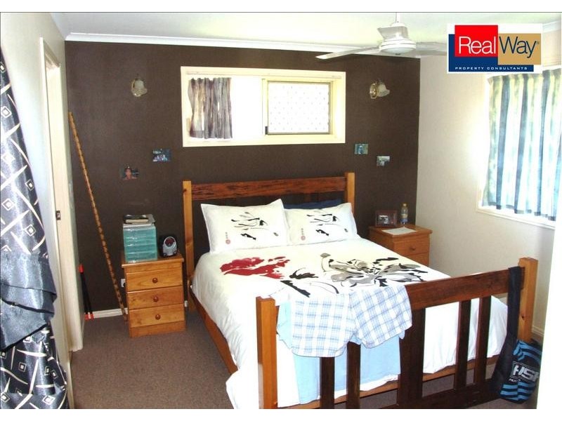 11 Princess Park Ct, Torquay QLD 4655