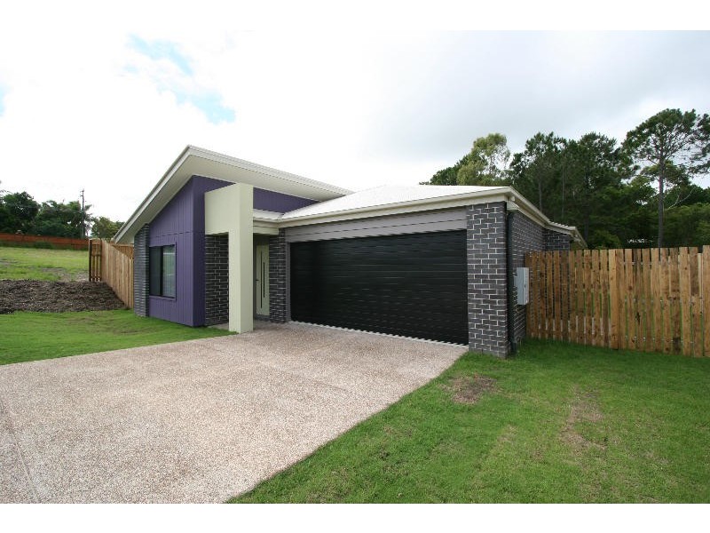 6 Morgan Cct, Urraween QLD 4655