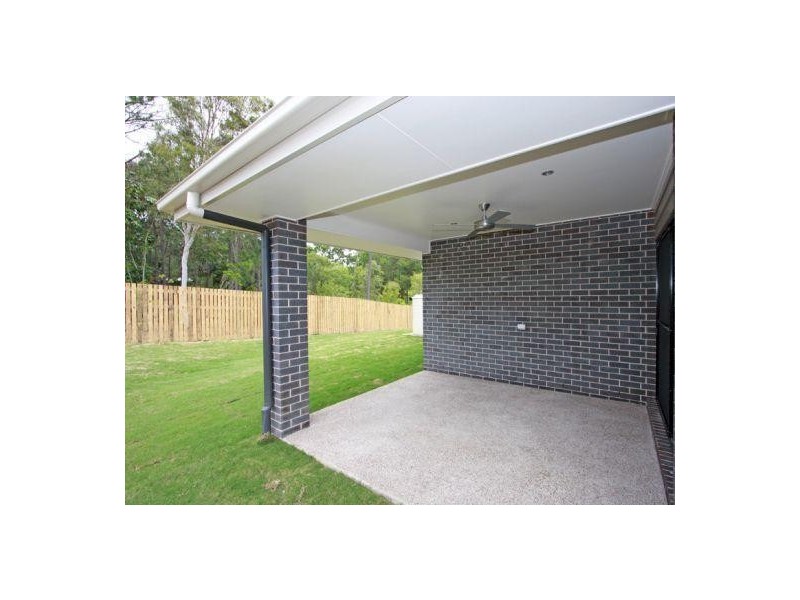 6 Morgan Cct, Urraween QLD 4655