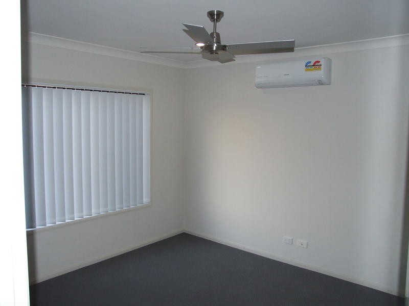 6 Morgan Cct, Urraween QLD 4655