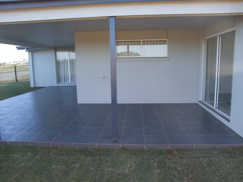 lot 98 Bounty Circuit, Mariners Cove, Eli Waters QLD 4655