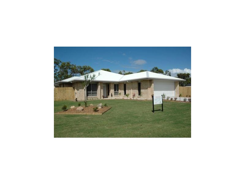 18 Kingsbarn Drive, Wondunna QLD 4655