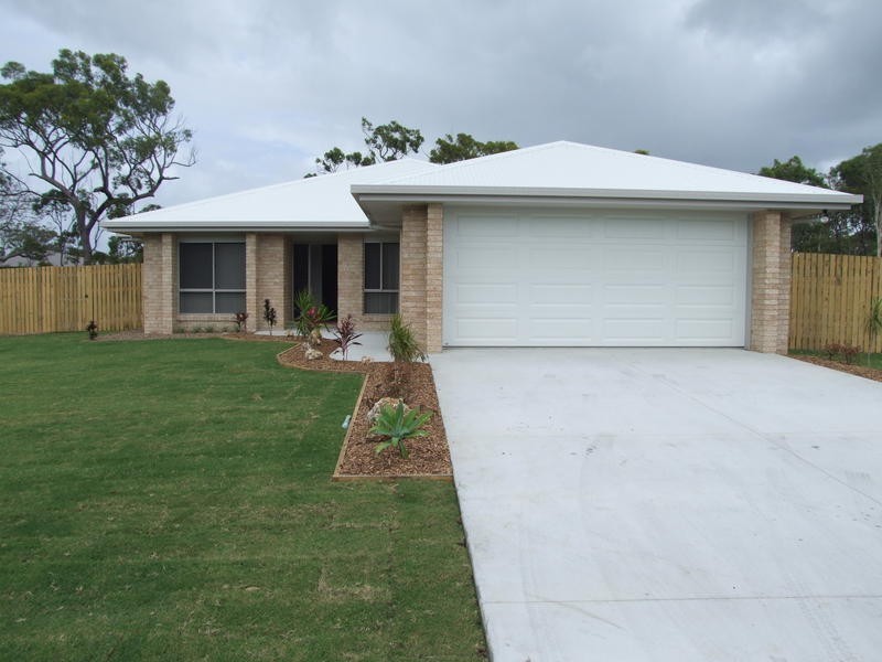 18 Kingsbarn Drive, Wondunna QLD 4655