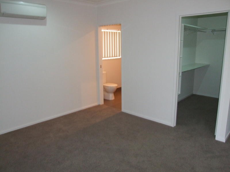 18 Kingsbarn Drive, Wondunna QLD 4655