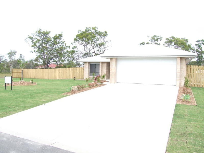 18 Kingsbarn Drive, Wondunna QLD 4655