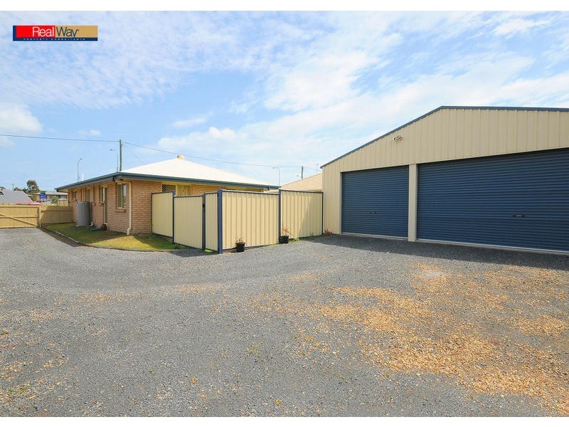 8 Maryborough Hervey Bay Rd, Urraween QLD 4655