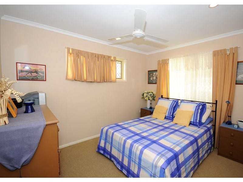 8 Maryborough Hervey Bay Rd, Urraween QLD 4655