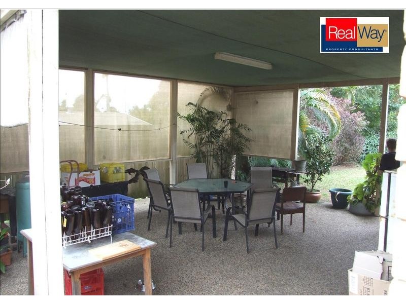 14 Oleander Ave, Scarness QLD 4655