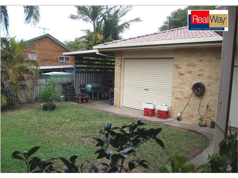 14 Oleander Ave, Scarness QLD 4655