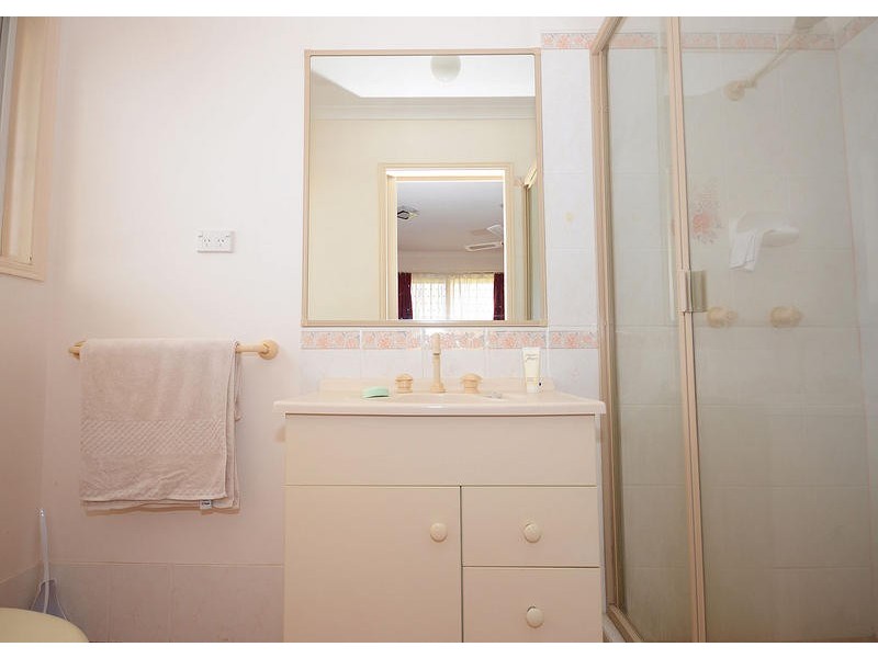 6 Kookaburra Drive, Eli Waters QLD 4655